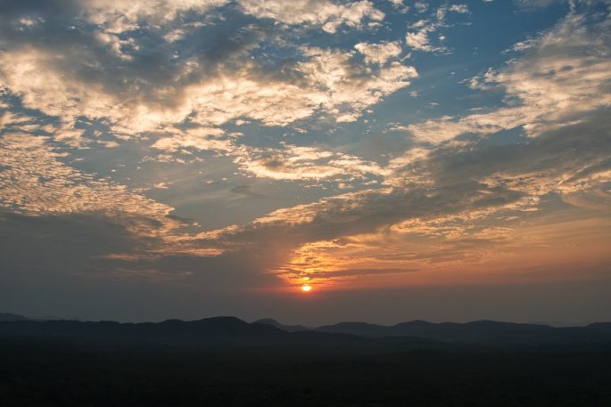 soluppgång vid Pidurangala Rock 