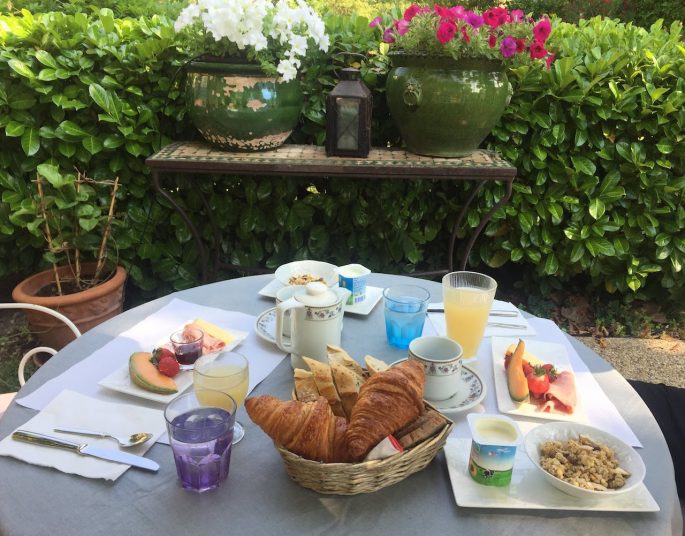 breakfast in Provence