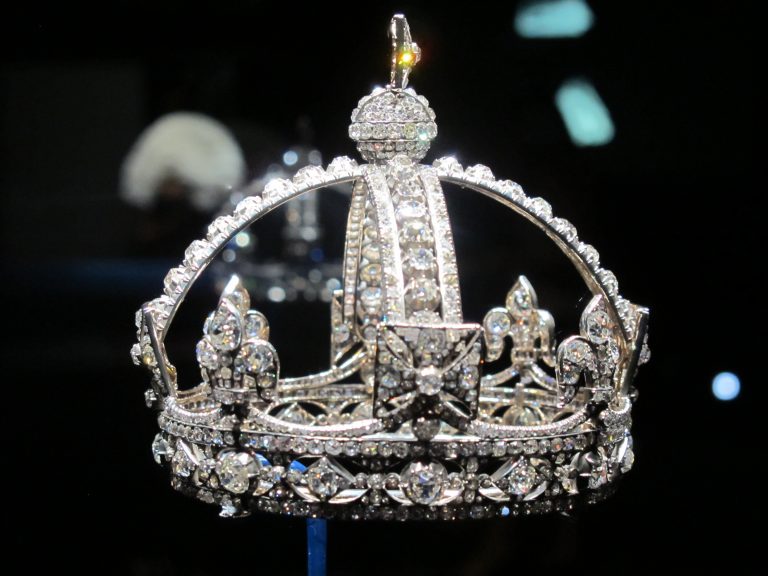 Queen Victoria's famous tiny crown